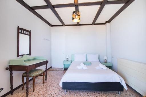 Marianthi-kaizer Bridge Apartment *